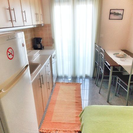 Nikos Apartments Sithonia Екстер'єр фото